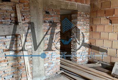 Casa de vanzare la rosu in Stremt, aproape de Alba Iulia - 3