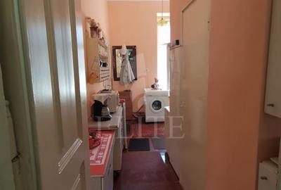 Apartament 3 camere în zona SEMICENTRALA - 13