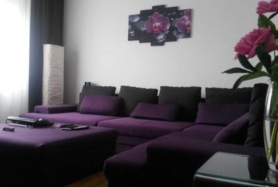 Apartament cu 3 camere decomandat, mobilat în Sebastian