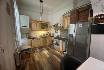 Casă individuală cu 4 camere în Ultracentral