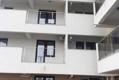 Apartament 2 camere BLOC NOU cu  GRADINA ( 5 min CENTRU )