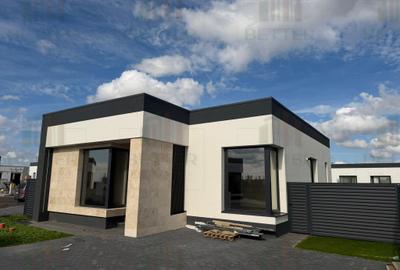 Casa De Vanzare | Berceni • 3 camere, 2 Bai• Teren 350 mp - 6