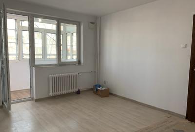 Apartament 2 camere, etaj 5/8, bloc reabilitat, Brancoveanu-Secuilor - 1