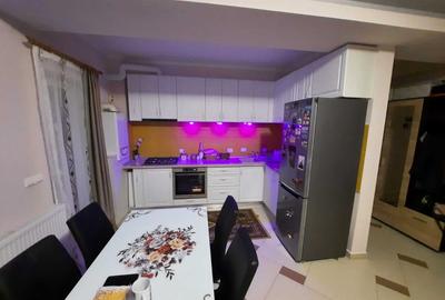 Apartament 2 camere | Giroc | Str Neptun | Etaj 2 | Balcon - 1