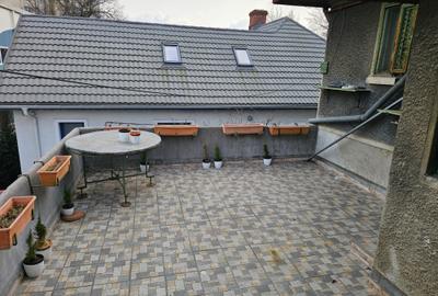 Vatra Luminoasa - 2 camere in vila, etaj 1/1 - terasa 20 mp, intabulare, 229000€ - 1