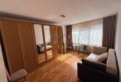 Garsonieră decomandată în Șagului