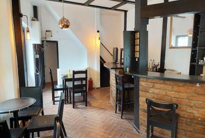 Inchiriere vila pe strada Mihai Eminescu, ideal birou, salon beauty, florarie - 2