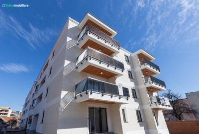 Apartament 3 camere, central, zona de case, bloc 2025 - 1