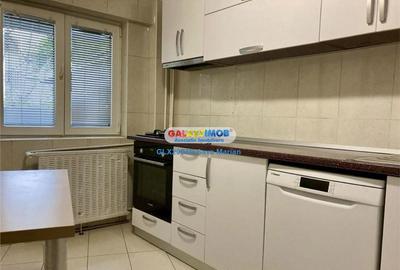 APARTAMENT 3 CAMERE DE INCHIRIAT DRUMUL SARII - 4