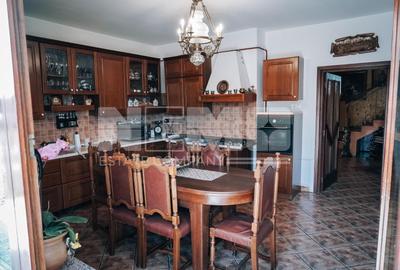 Vila de Vanzare | Rădăuți, Suceava | Pret:  350.000€ - 4