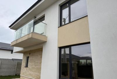 Vila  3 camere cu gradina Tunari - 1