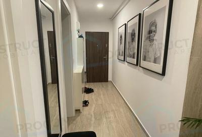 Apartament cu 3 camere decomandat, mobilat în Aradului