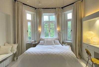 Bijuterie arhitecturală | Ateneul Român | Cladire emblematica | - 1