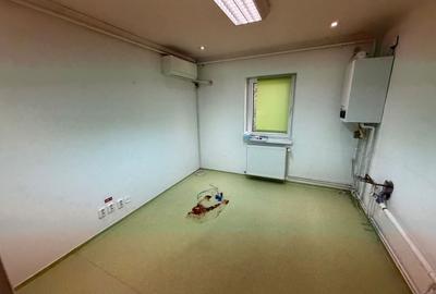 Spațiu parter cu destinație mixtă, zona fostă Lidia – 67 mp - 22