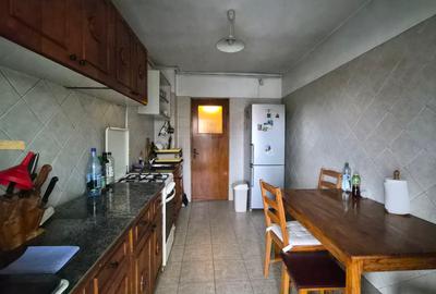 Delfinariu- Ap 3 cam,decomandat,  et4/4 (cu pod) -centrala gaze - 6