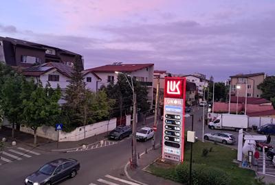 Spatiu str Alunisului cu Peroni .etajul 1 - 3