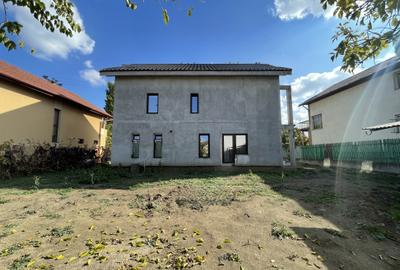 Casă Individuală P+1+M, 9 camere, 595 mp teren (zona Aradului) - 2