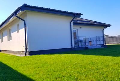 Case de Vanzare Sabareni langa Padure, teren 450mp, Comision 0 - 9