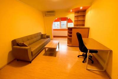 Apartament cu 2 camere semidecomandat, mobilat în Timpuri Noi