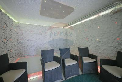 Hotel / Pensiune cu 24 camere de vânzare - Băile 1 Mai - 23