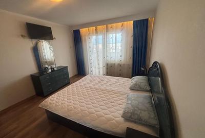 Apartament cu 3 camere decomandat, mobilat în Gheorghe Lazăr