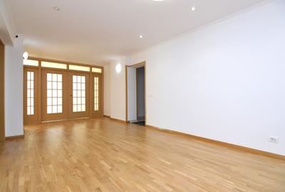 VANZARE APARTAMENT 4 CAMERE UNIRII – SPLAIUL UNIRII - 4