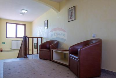 Oferta - vanzare pensiune 10 camere si casa de vacanta, Slanic Prahova - 15