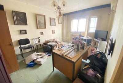 3 camere- Decomandat- Calea Rahovei - 1