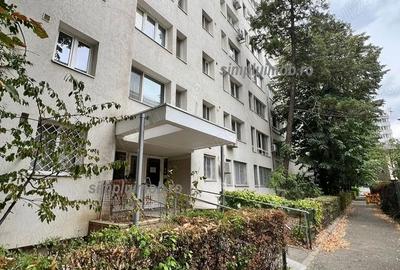 Spatios Metrou Dristor 350 metri - 1