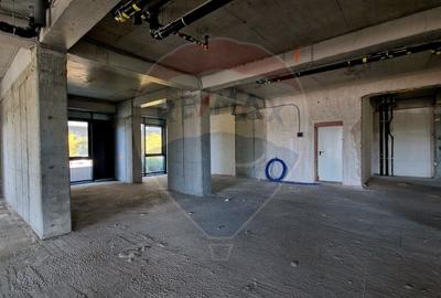 Spațiu Comercial 321 mp - Cortina Nord Pipera - Deschidere Bulevard - 2