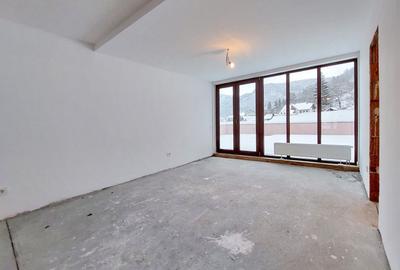 Penthouse Vanzare, Imobil Nou, Zona linistita - 16