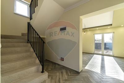 CASA TIP DUPLEX cu 5 camere de vanzare| Cartier Izvor | COMISION 0% - 10