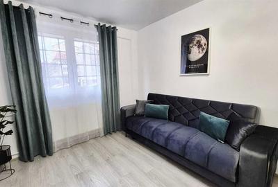 Apartament cu 2 camere semidecomandat, mobilat în Central