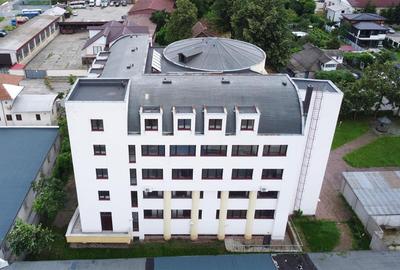 CLADIRE MULTIFUNCTIONALA S+P+4E – 3.000 MP – IDEALA PENTRU CLINICA, SPITAL PRIVA - 2