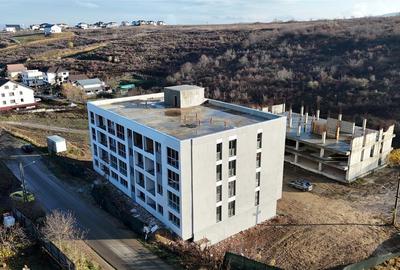 Apartament cu 2 camere decomandat în Hlincea