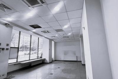 Spatiu senzational  !vizibilitate mare, ideal banca, reprezentanta, mag,  174 mp - 2