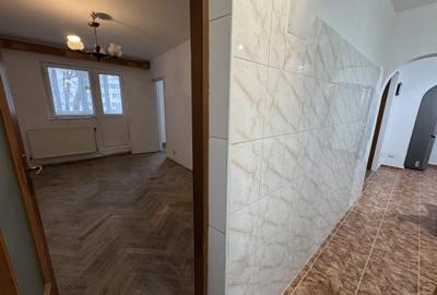 2 cam,decomandat,parter cu balcon, 53 mp,Primaverii,pretabil spatiu  comercial - 6