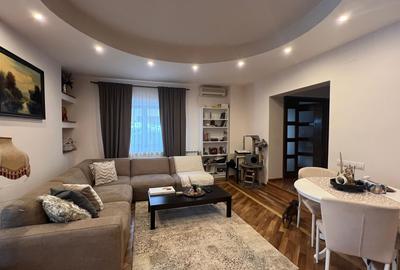 Vila Damaroaia - langa lacul Grivita - 2