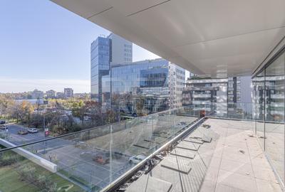 Apartament cu 4 camere semidecomandat, mobilat în Floreasca