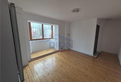 BIROU SPATIU COMERCIAL, TINERETULUI - 12