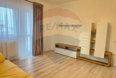 Apartament cu 3 camere decomandat, mobilat în Berceni