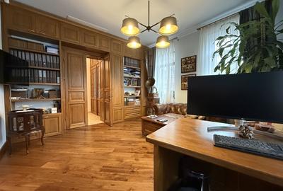 Vilă ultracentrală cu piscină interioară, saună și cramă | Unirii - 10