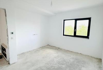 Duplex despartit prin camera tehnica- 4 camere si 3 bai - Urseni - 19