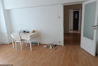 3 camere an constructie 1983 langa Ghencea Business Center - 3