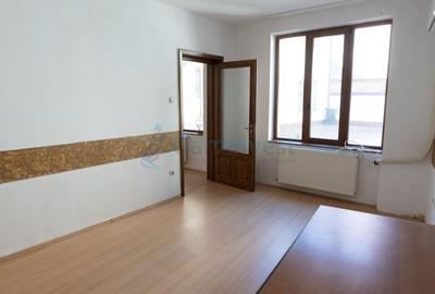 Cladire de inchiriat in Oradea, 382 mp cu 3 nivele, multifunctionala - 19