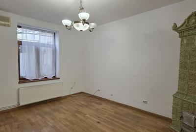 Vila 150mp utili, zona centrala si linistita, ideal birou sau locuinta - 3