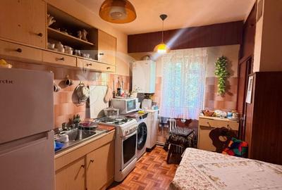 Apartament complet decomandat / etaj intermediar / - 2