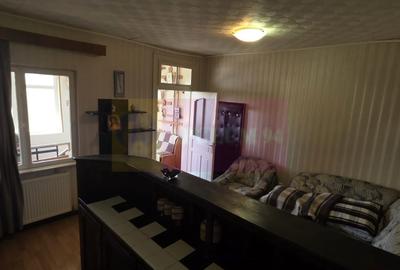 Casa de vanzare cu 6 camere in Busteni - 5