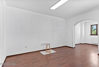 Cotroceni - Davila, Vila d+p+2, 232 mp total, terasa intima! - 59