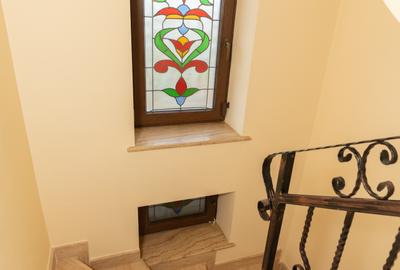 Vila cu PISCINA acoperită, zona centrala în Periș - 17